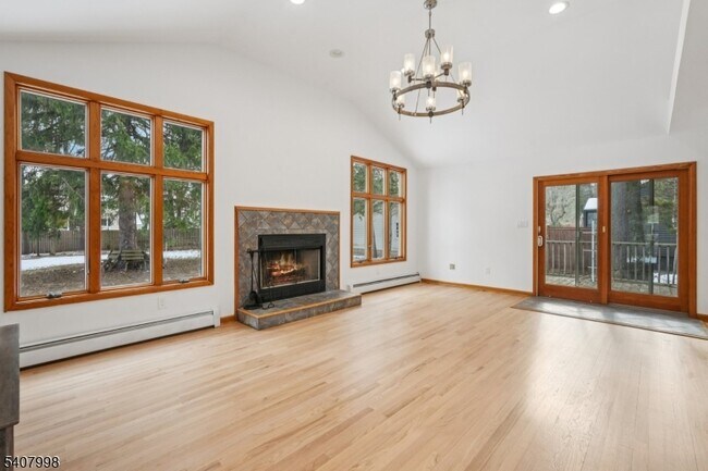 Foto del edificio - 20 Fairmount Rd