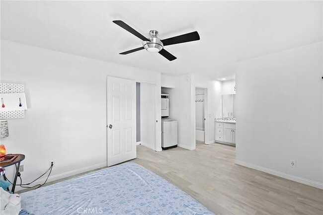 Foto del edificio - 21345 Norwalk Blvd