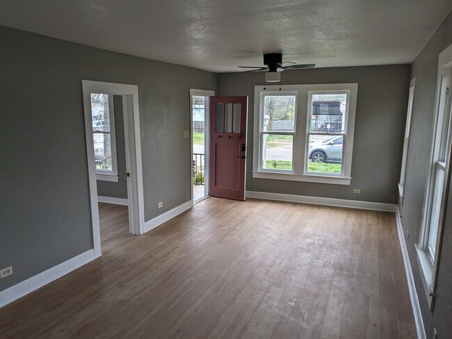 Foto del edificio - 1305 S 15th St