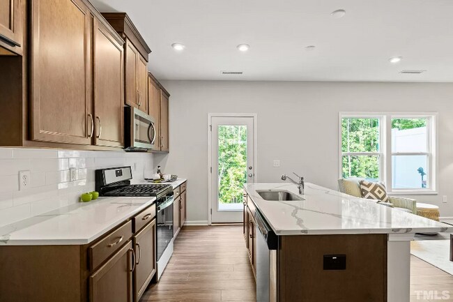 841 Oak Center Dr Raleigh Nc Townhouse For Rent In Raleigh Nc Apartments Com