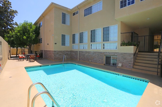Pool - Craner Villa