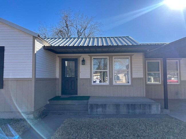 Building Photo - 317 81st St