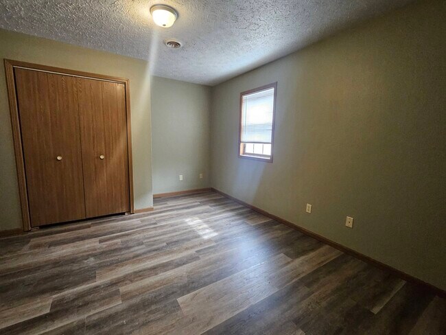 Foto del edificio - 115 Holly Dr