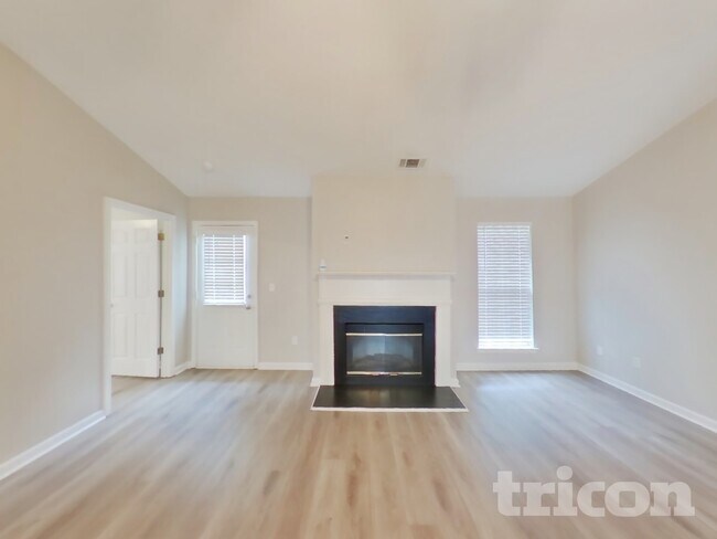 Foto del edificio - 236 Galway Ln