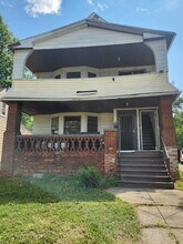 Building Photo - 3805 E 153rd St