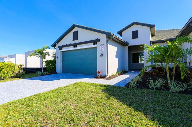Building Photo - ** BRAND NEW CONSTRUCTION ULTRA-MODERN POOL HOME ** FURNISHED MODEL HOME 2/2 WITH OUTDOOR KITCHEN...