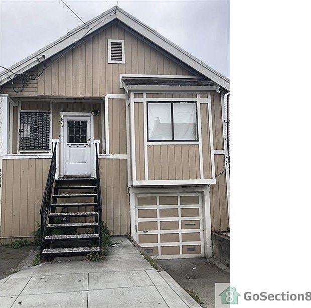 Building Photo - 3 bedroom in San Francisco CA 94124