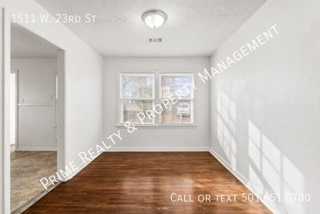 Foto del edificio - 1511 W 23rd St