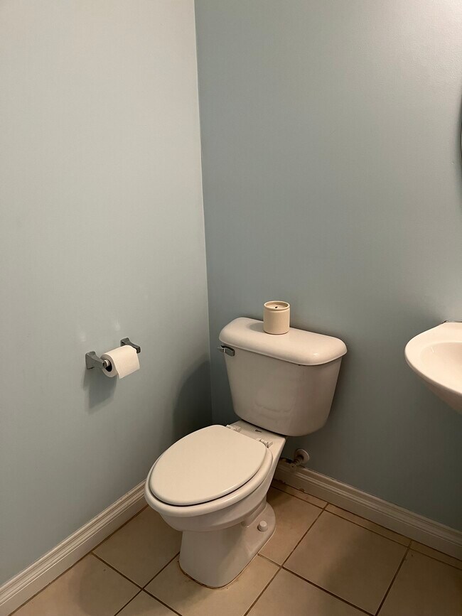 Foto del edificio - 5748 Hampshire Ln