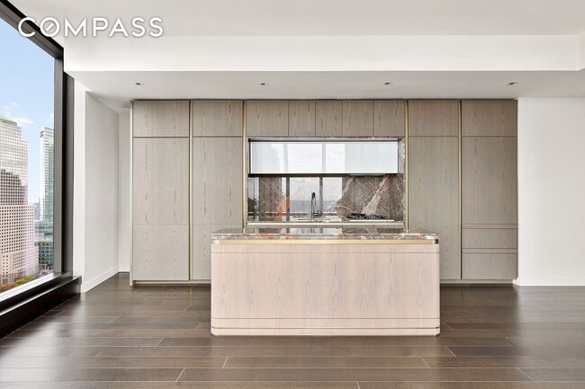 Building Photo - 125 Greenwich St