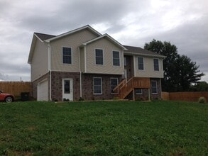 Building Photo - 248 Flourville Rd