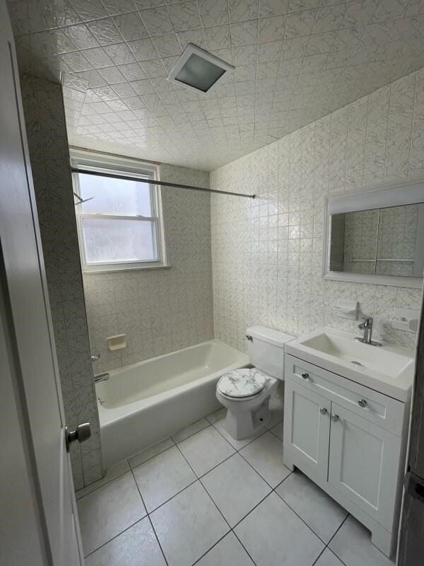 Foto del edificio - 164 Forest St