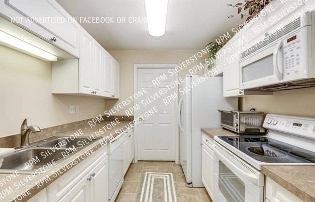 Building Photo - 3387 Tremonte-