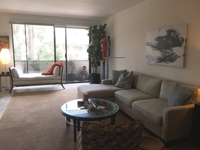Foto del edificio - MARINA DEL REY 2 BED + OFFICE/BONUS ROOM, ...