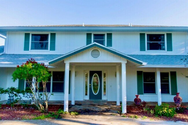 Foto del edificio - 315 Lazy Acres Ln