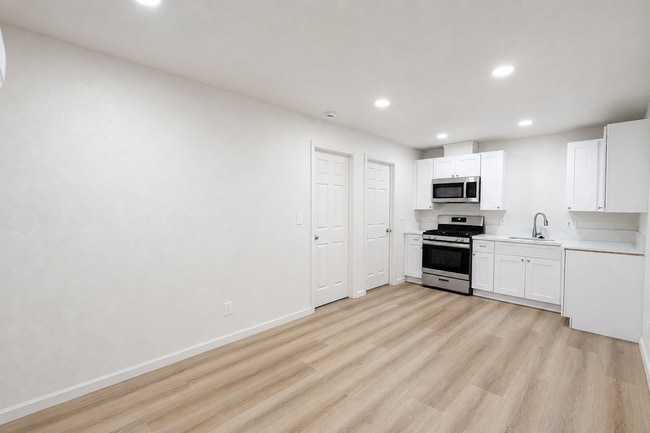 Building Photo - 14139 Cypress Sands Ln