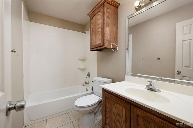 Building Photo - 1505 Nassau St