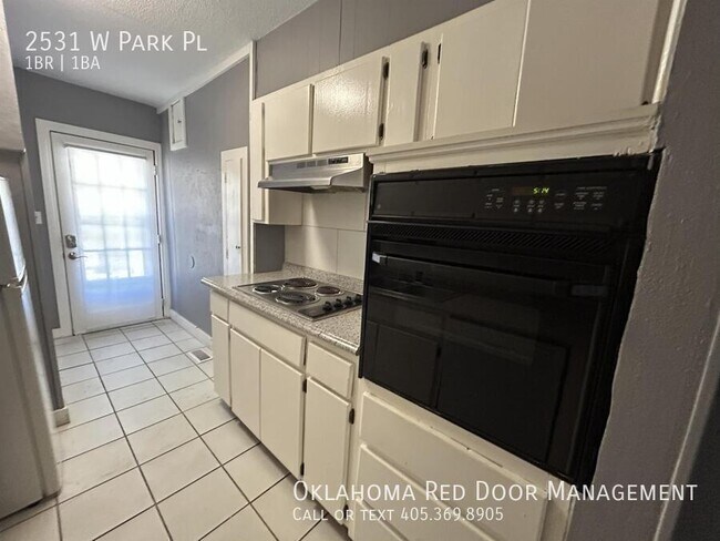 Foto del edificio - 2531 W Park Pl