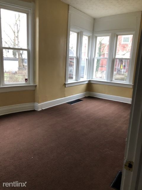 Building Photo - 8319 Curzon Ave