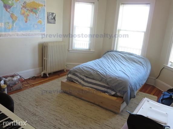 Building Photo - 92 Wallingford Rd