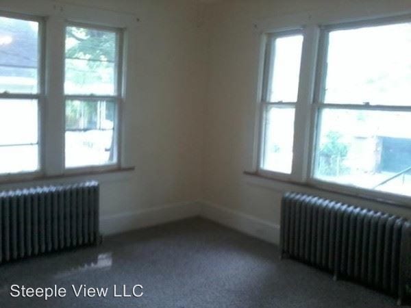 Building Photo - 356-3565 McHenry St