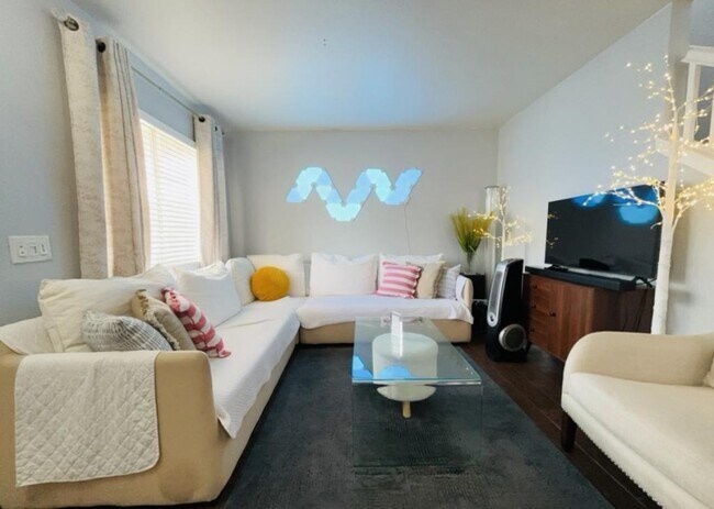 Foto del edificio - 15425 Brasa Ln
