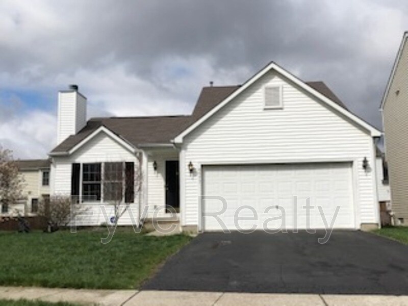 8577 Portwood Ln, Lewis Center, OH 43035 House for Rent in Lewis