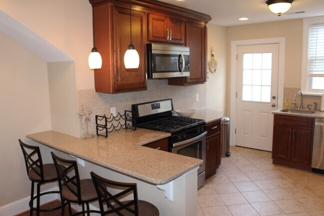 Foto del edificio - 109 N Granville Ave