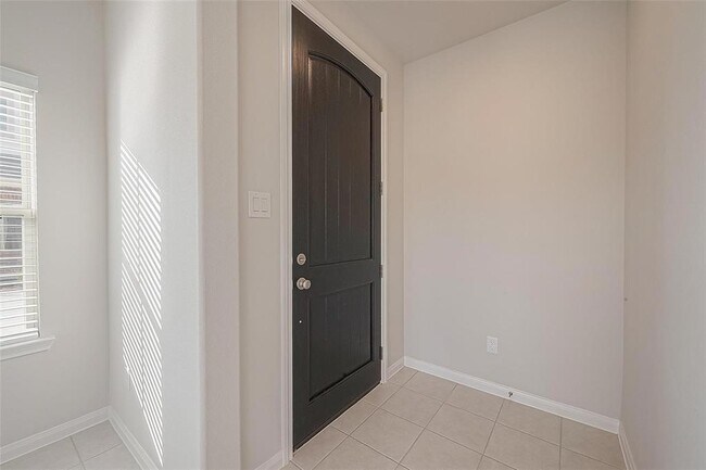 Foto del edificio - 31139 Mahogany Fir Trl