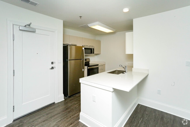 2 BR, 1 BA - Glenn - 876 SF - The James - Active Senior Residences