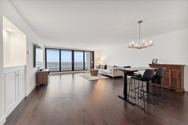 Foto del edificio - 1500 S Ocean Blvd
