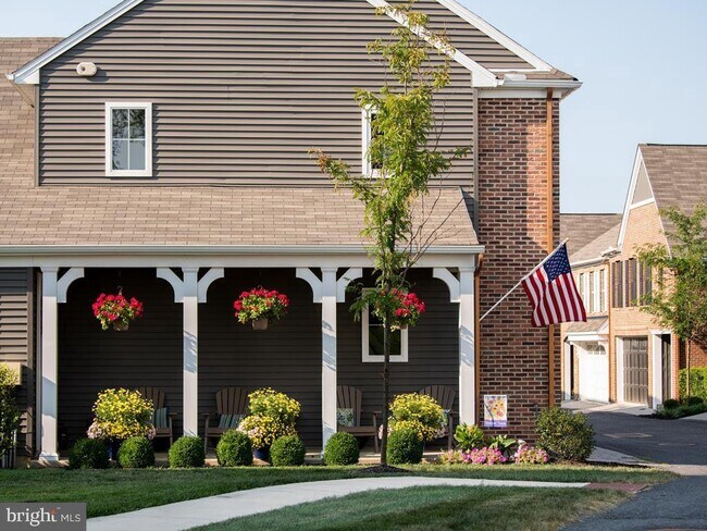 Building Photo - 1365 Station House Ln