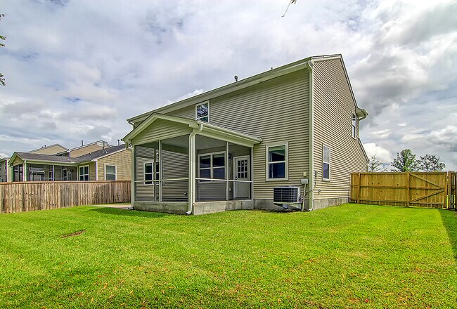 Building Photo - 1861 Cornsilk Dr