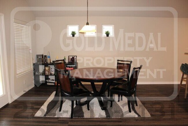 Foto del edificio - 7002 Charles Goodnight Ave, Killeen