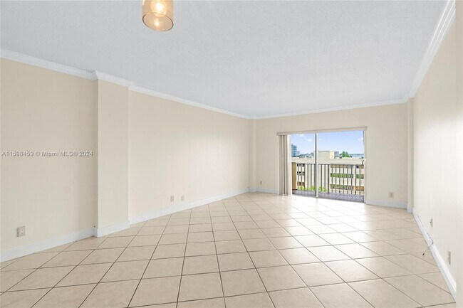 Foto del edificio - 1455 N Treasure Dr