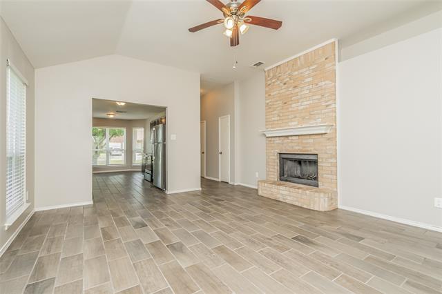 Building Photo - 934 Simon Dr