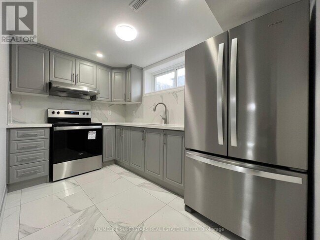 Photo du bâtiment - 88 Thistle Down Blvd