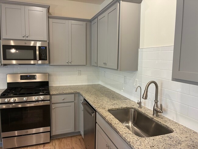 Building Photo - 275 Harpers Run Ln