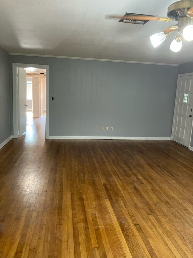 Foto del edificio - 302 NW 13th Ave