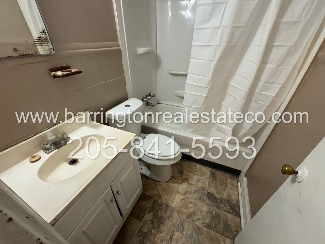 Foto del edificio - 132 17th St SW