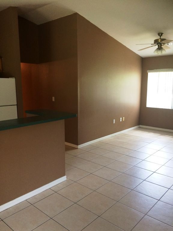 Building Photo - 1600 Benz Terrace