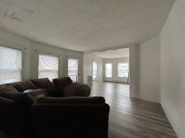 Foto del edificio - 93 Andover St