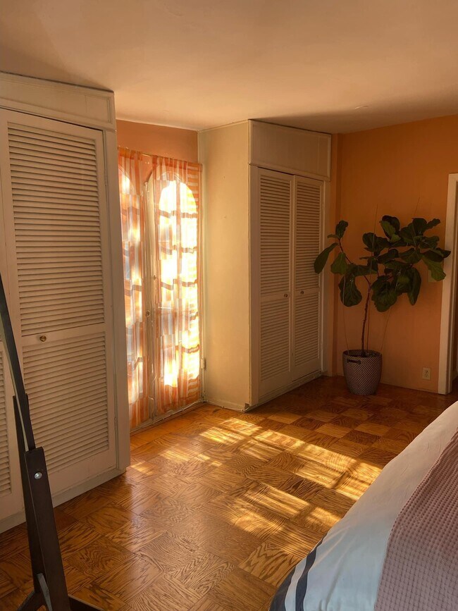 Bedroom 1 - 2697 Tanoble Dr