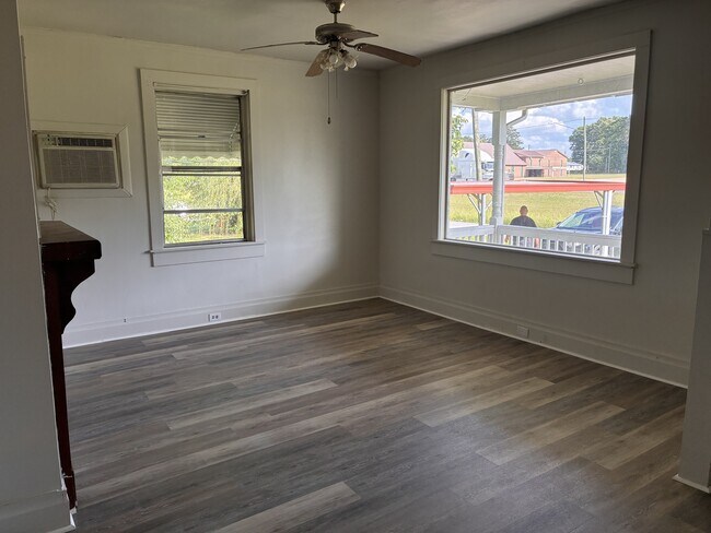 Foto del edificio - 1226 Sizemore St