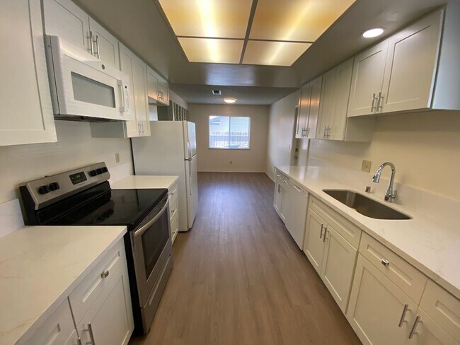 Foto del edificio - 3 Bedroom 2 Bath Home In Rosemont Open House Friday May 8th 4-4:30 PM