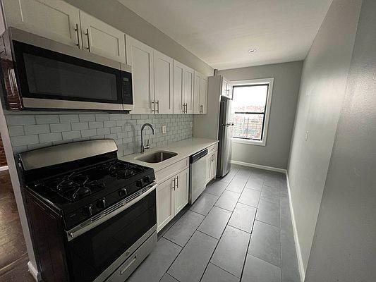 Primary Photo - 1 bedroom in BRONX NY 10452