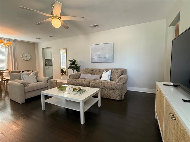Foto del edificio - 317 W Monterey St