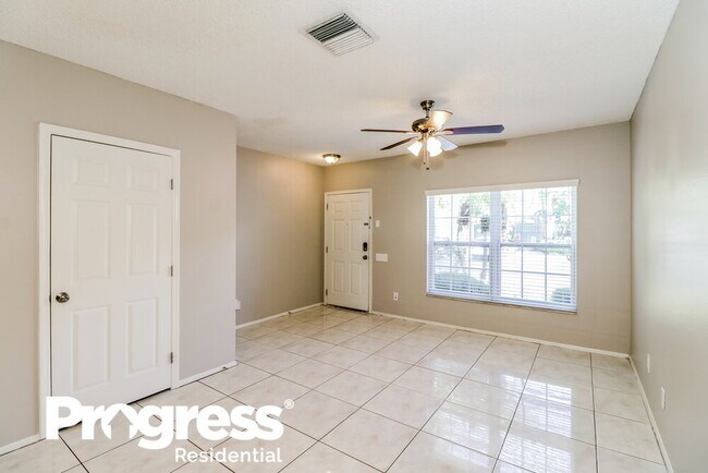Building Photo - 6333 Bayside Key Dr