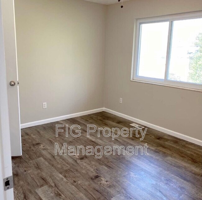 Photo - 153 Louella Dr Apartment