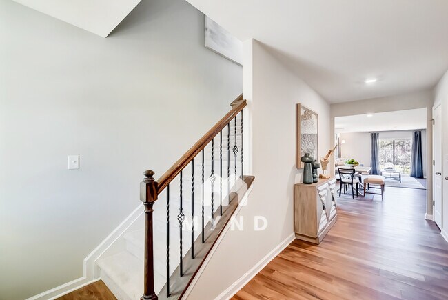 Foto del edificio - 5145 Cameron Commons Pkwy